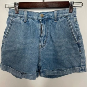 American Eagle Outfitters Denim Mom Shorts Pleat Front Cuffed Size 00 90s Retro - Picture 1 of 4