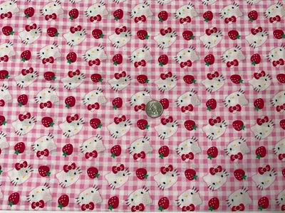Tela de algodón Hello Kitty con fondo rosa y blanco a cuadros fresas 1 yarda Foto 1 de 2