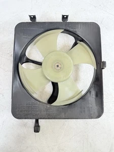1999 - 2001 Honda CR-V AC Condenser Cooling Fan Assembly 38616PAAA01 OEM  - Picture 1 of 9