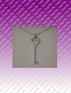 STERLING SILVER & DIAMOND HEART KEY PENDANT NECKLACE New In Gift Box - Imagen 1 de 1
