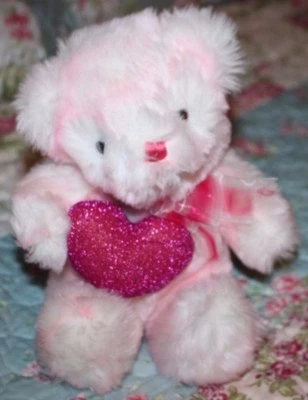 ✅ Oso de peluche de San Valentín difuso rosa claro de 7 1/2" sosteniendo corazón brillante rosa oscuro Foto 1 de 4