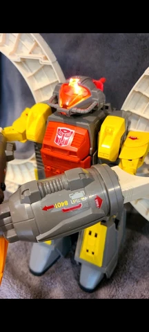 G1 Transformer Omega Supreme Vintage 1985 - 100% complete working, needs nothing Cover