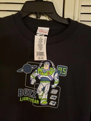 Camiseta De Colección Disney Store Buzz Lightyear 95 Manga Larga Negra Juvenil Grande Nueva Con Etiquetas  Foto 1 de 4