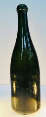 BOUTEILLE DE VIN ANCIENNE XIX°  VERRE SOUFFLÉ (1) - Photo 1/4