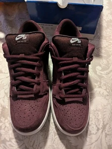 Nike SB Dunk Low UK Passport 304292-600 Size 11 - Picture 1 of 4