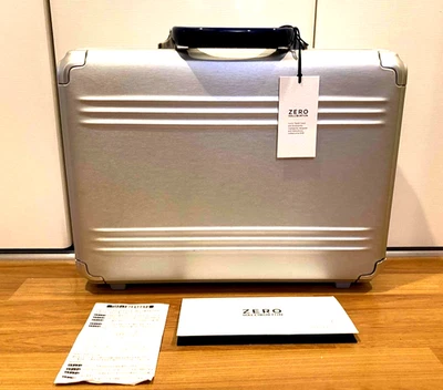 ZERO HALLIBURTON Pursuit Estuche Adjunto Aluminio M Plateado 18.1"x13"x3.5 Nuevo Sin Usar Foto 1 de 4