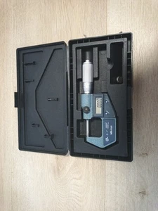 MITUTOYO 293-369 Digital Micrometer 0-1in 0.00005 & 0-25 0.001 - Picture 1 of 9