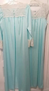 Vtg Shadowline Ladies Size Small Long Blue Lace Nightgown/Robe Peignoir Set USA - Bild 1 von 18