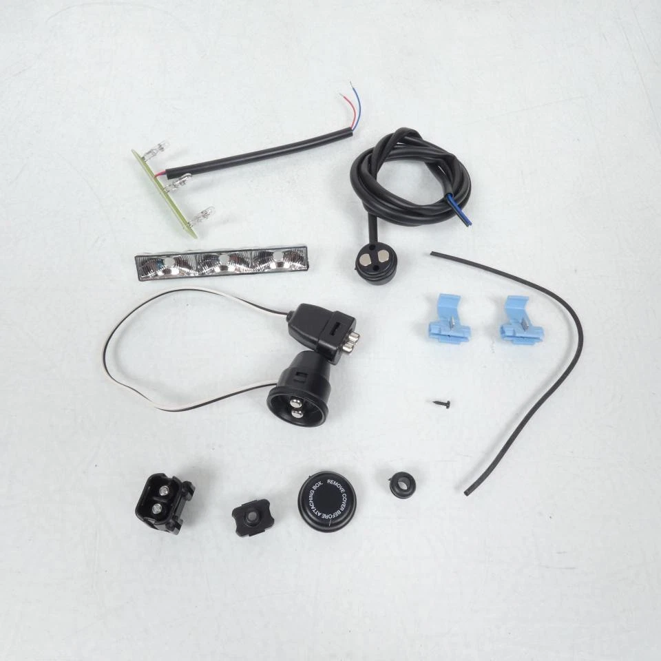 Kit feu stop additionnel LED E101 pour top case GIVI E350 moto - Photo 1/1