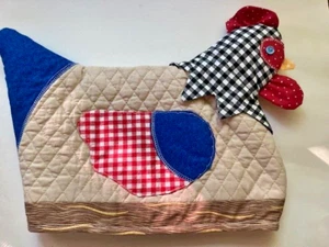 NEW Hand sewn Chicken Hen Design Tea Cozy Large 14" x 9" Quilted &Flannel Lined - Picture 1 of 6