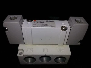 New SMC SYA7240 PNEUMATIC VALVE - Picture 1 of 6