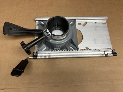 Assento de barco Springfield Marine giratório/deslizante 2-7/8" Trac Lock 3 peças # 3100521-L1 - Imagem 1 de 4