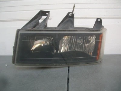 GMC CANYON CHEVY COLORADO 04 05 06 07 08 09 10 11 12 HEADLIGHT LH OEM  - Изображение 1 из 4