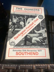 Darlington V Southend 1977 Soccer/football Programme - Picture 1 of 2