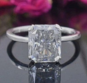 Holiday Sale - Brilliant Cut Gray Diamond Ring, 4.10 Ct-Great Luster & Sparkle ! - Picture 1 of 4