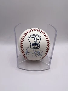 Bruce Sutter Signed 2004 CY Young Winner Baseball W/ Cube Beckett COA RARE - Picture 1 of 7