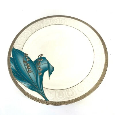 Platos Rossini Yedi hojas verdes líneas de platino y borde diseñados acentuados Foto 1 de 4