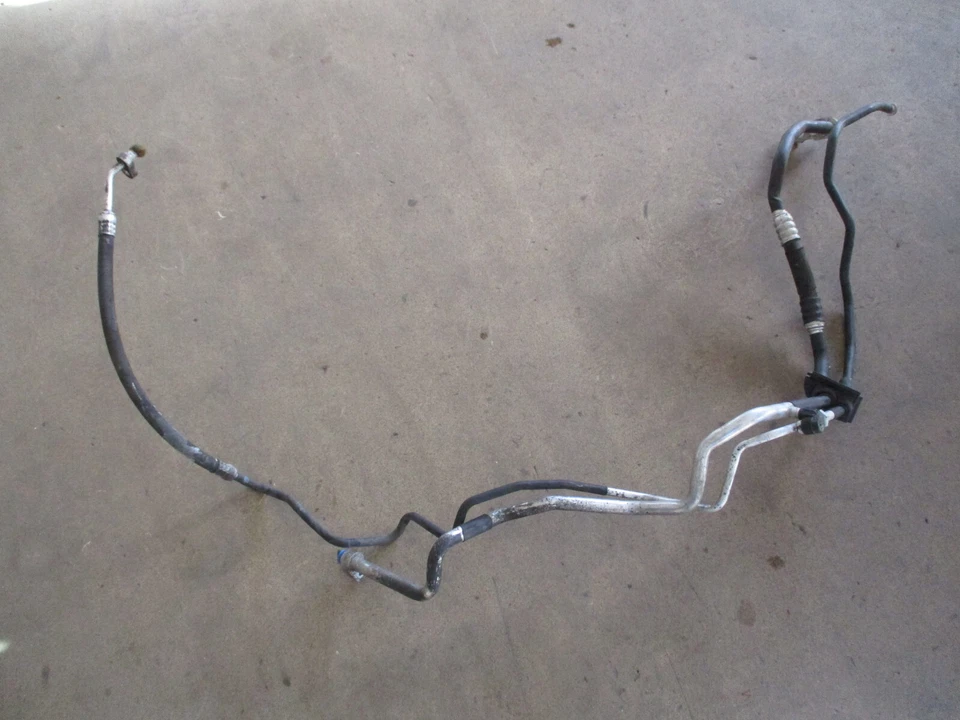 Cable de aire acondicionado Audi A6 4F V8 V6 cable de refrigerante conductos de aire acondicionado 4F0260712R Foto 1 de 4