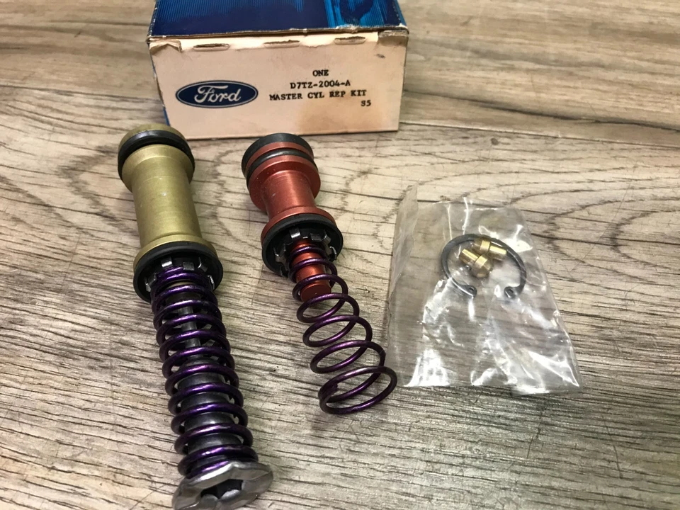 Camión Ford Serie F 1977 78 79 nuevo freno eléctrico cilindro maestro kit de reconstrucción D7tz Foto 1 de 2