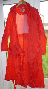Womens Red Belted Hooded Rain Mac vintage pac a mac PAKAMAC trench coat UK 14 VG