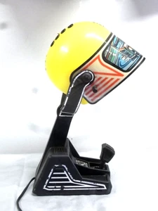 🇫🇷 ANCIENNE LAMPE PORCHE MARQUE FASE CASQUE DESIGN 60 / 70 VINTAGE - Picture 1 of 11