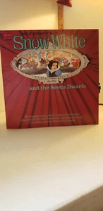 Walt’s Disney’s Snow White Magic Mirror Vinyl Disneyland Record ST3906 w Booklet - Picture 1 of 2