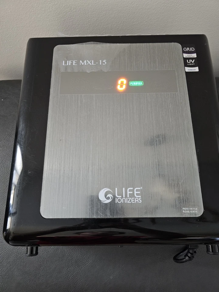 Life Ionizers MXL-15 Sistema de agua bajo encimera Agua alcalina rica en hidrógeno Foto 1 de 4