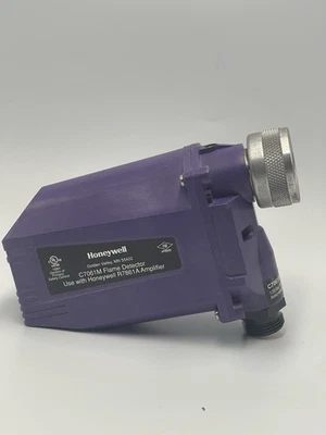 Honeywell C7061M Miniature Dynamic Self Check Ultraviolet Flame Detector USA - Image 1 of 4