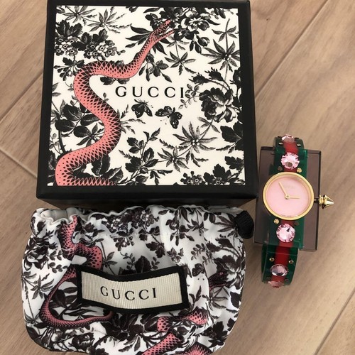 Orologio Gucci Sherry Line Webline Bangle u argento accenti cristallo dal Giappone