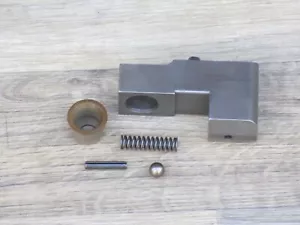 87-93 MUSTANG T-5 TRANSMISSIOM SHIFTER BLOCK PARTS OEM FACTORY 1991 LX - Picture 1 of 9