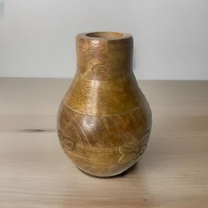 Wooden Vase - Flower Etched Design - Made In India - 21 Cm High - Free Postage - Picture 1 of 7