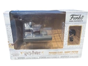 Harry Potter Potions Class Funko Mini Moments 1.5" Figure & Room w/ Harry Potter - Picture 1 of 6