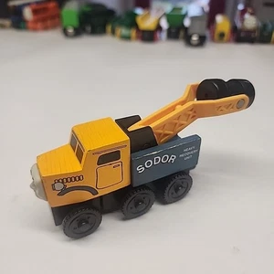 Thomas and Friends Wooden Railway Train Butch the Tow Truck 2003 - Picture 1 of 5