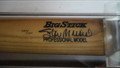 Stan Musial Signed Bat, RAWLINGS BIG STICK - 788/1000 COA - Image 1 of 3