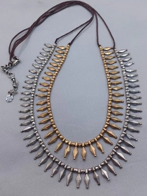 Collar Lucky Brand Spike tono dorado y plateado 2 hilos cordón marrón Foto 1 de 4