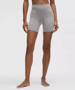 New Lululemon Align Short 8" Color: Heathered Core Grey Size: 8 New with tag - Foto 1 di 8