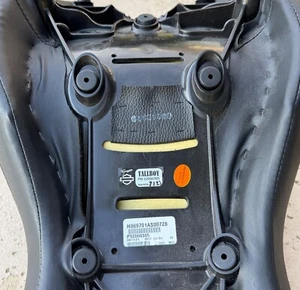 Harley-Davidson Tallboy Two-Up Seat - Low Rider, OEM 52000305 - Picture 1 of 8