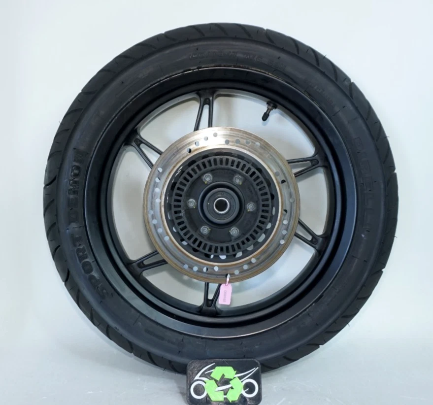 2021 21-23 Moto Guzzi V7 Stone Rear Wheel Rim Tire Rotor Straight 284890 OEM — 第 1/4 张图片