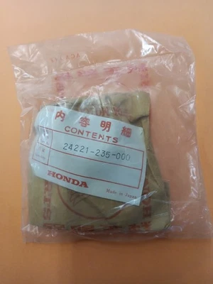 Horquilla de cambio de marchas izquierda 24221-235-000 NOS OEM Honda CB175 CB200 CL175 CL200 SL175 Foto 1 de 2