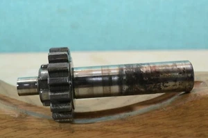 John Deere M81828 Input Shaft 110 112 210 212 214 216 - Picture 1 of 4