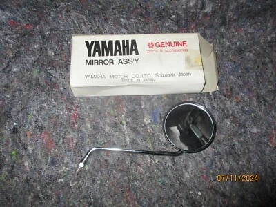 rétroviseur droit , neuf et d'origine pour YAMAHA DT 50 MX  réf 1Y1-26290-60 - Photo 1/4