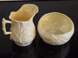 Belleek Creamer & Open Sugar Bowl 5th Green Mark 1955-1965 De colección Usado en Excelente Condición - Imagen 1 de 9