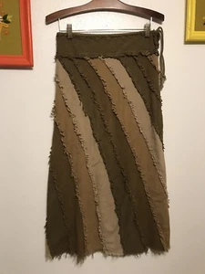 Maxi falda boho con corbata lateral verde deshilachada de dos tonos para mujer - Imagen 1 de 3