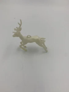 Vintage White Hollow Plastic Reindeer Christmas Ornament Missing String - Picture 1 of 6