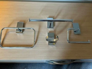 Smedbo 'Pool' Chrome Toilet Roll & Tumbler Holder, Towel Ring & Dual Hook - Picture 1 of 9