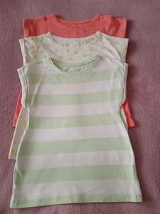 ⭐ Girls John Lewis Short Sleeve Tshirt Bundle Size 7 - Picture 1 of 11