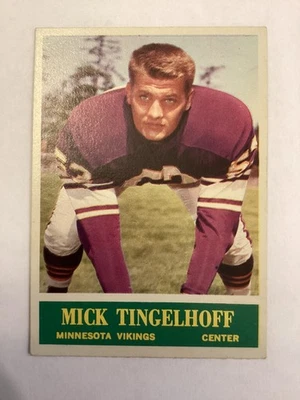 1964 Philadelphia #110 Mick Tingelhoff Minnesota Vikings Rookie Football Card RC - Image 1 of 2