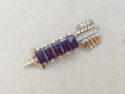 Vintage AS IS signed Reja Sterling silver arrow brooch amethyst/purple glas 1943 - Image 1 of 4