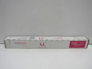 GENUINE COPYSTAR TK-8529M (1T02RMBCS1) MAGENTA TONER KIT - Picture 1 of 2