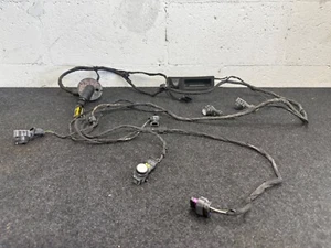 Arnés de cableado sensor de estacionamiento PDC parachoques trasero OEM BMW F30 12-18 + cámara de reversa - Imagen 1 de 12